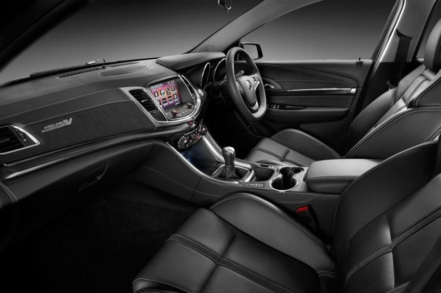  Holden VF Commodore SS V Show Car 2013 года  (фото 12 из 20)